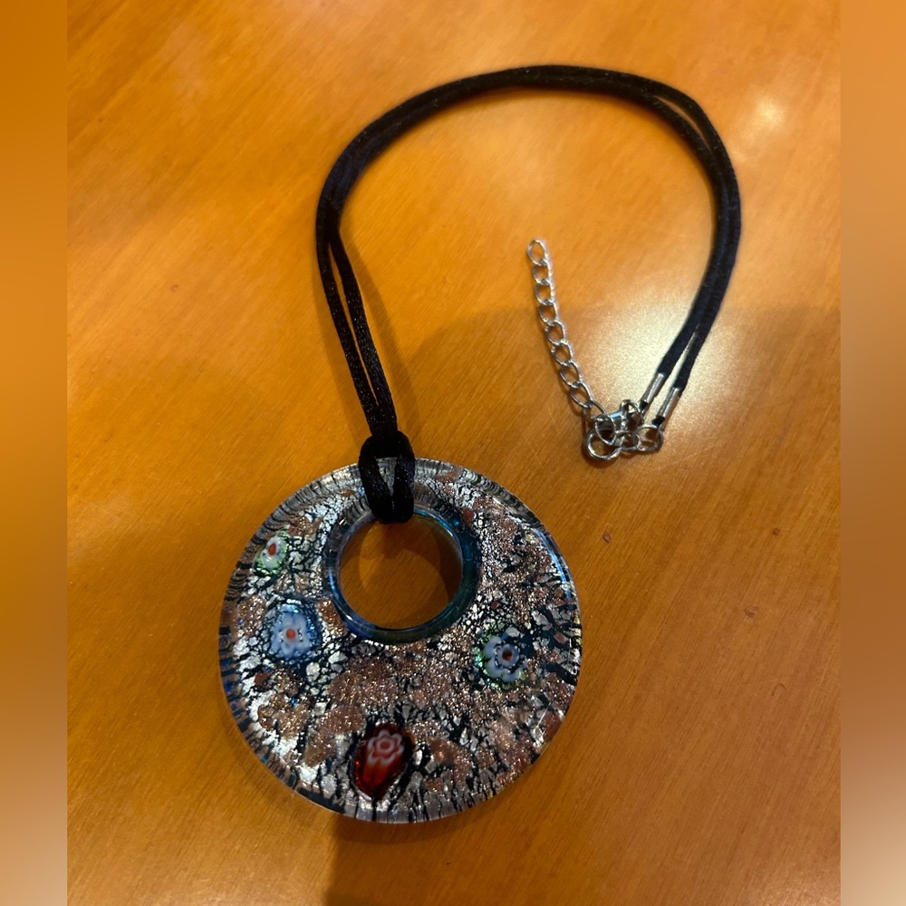Elegant Multicolor Pendant Necklace